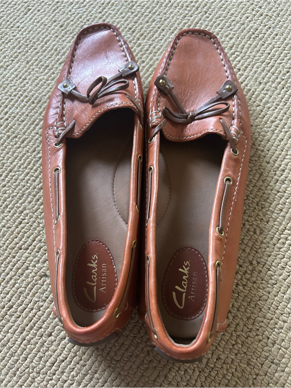 Clarks Women’s Brown Leather Bow Tie Driving Loafers